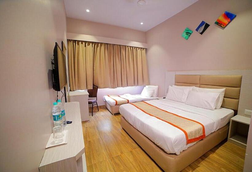 Quarto Triplo Deluxe, So