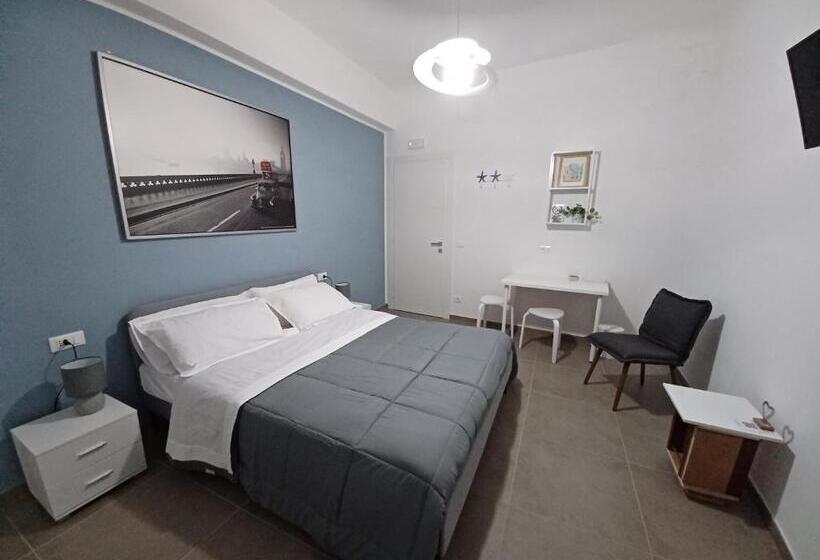 Номер Стандарт, Il Libraio Guest House