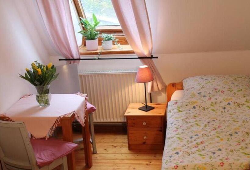 Номер Стандарт Совместная Ванная, Das Abendrote Haus