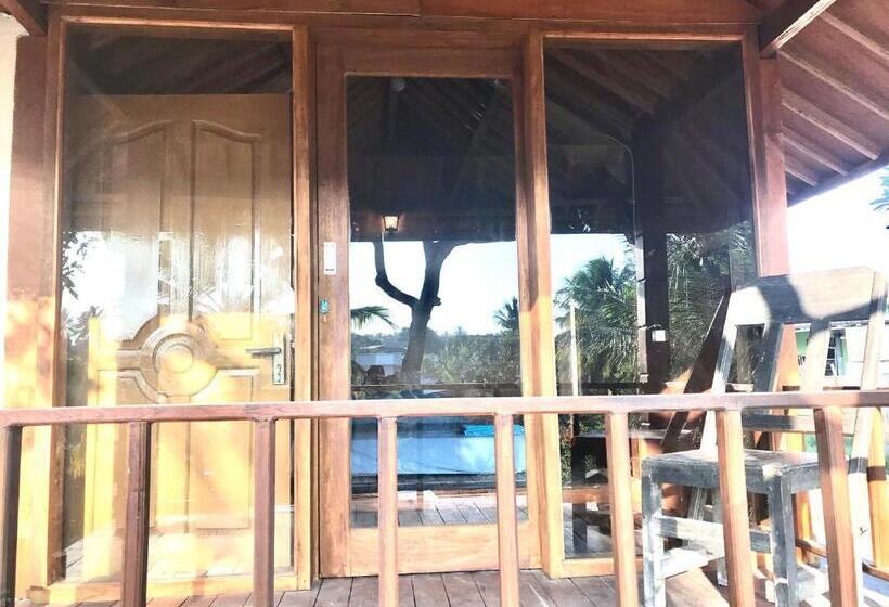 Номер Стандарт с Террасой, Muni S Lombok Bungalow
