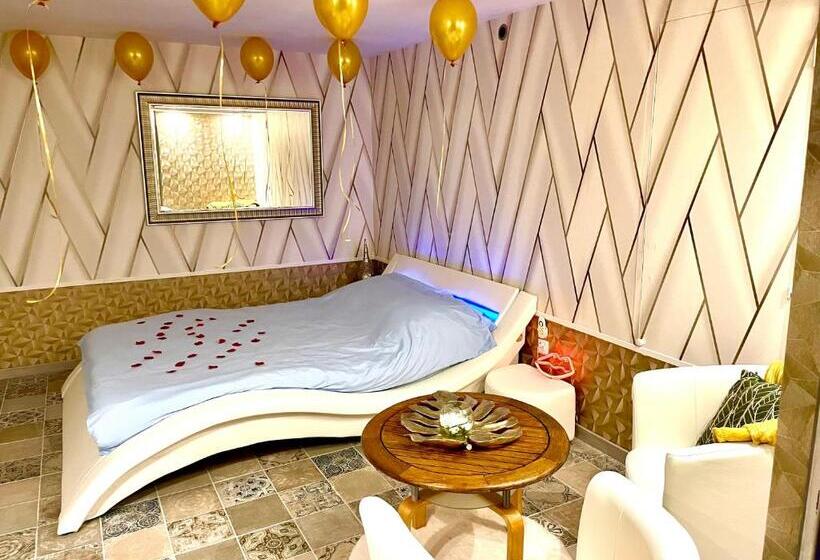 Номер Стандарт с Гидромассажем, Espace Détente Jacuzzi Sauna