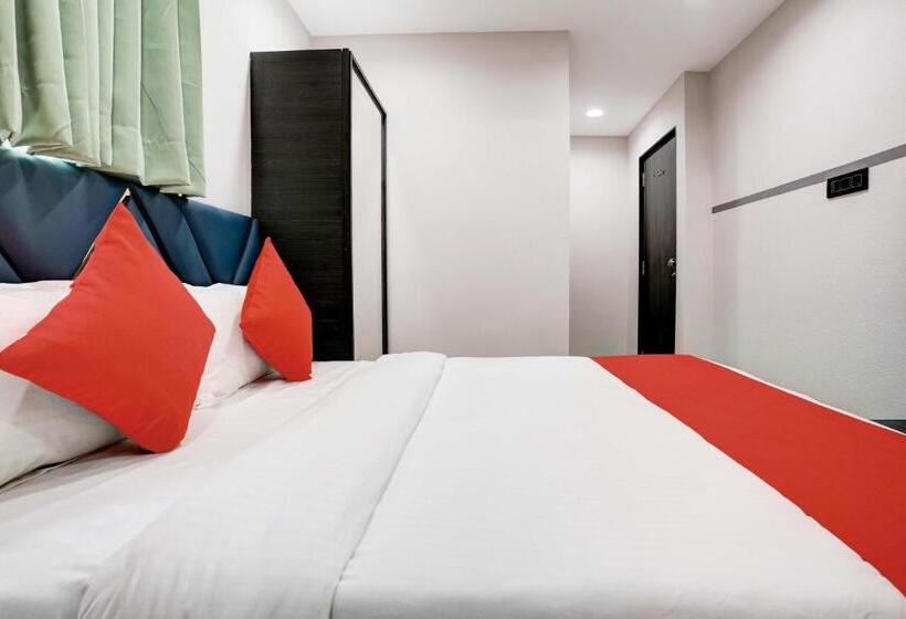 Номер Стандарт, Oyo Flagship Hotel Lavish
