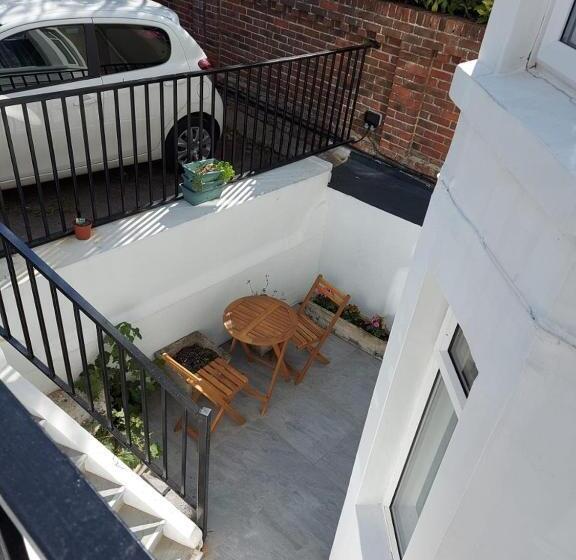 Люкс с Террасой, Inn By The Sea, Portsmouth   En Suite Rooms With Or Without Sea View
