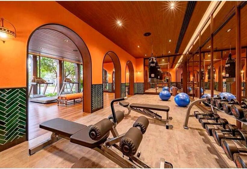 Студио Стандарт Вид на Бассейн, Lahabana Resort