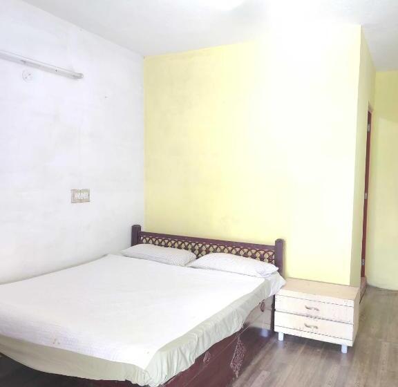 Трехместный Номер Классика, Oyo Flagship Parambikumlam Resorts And Farmstay