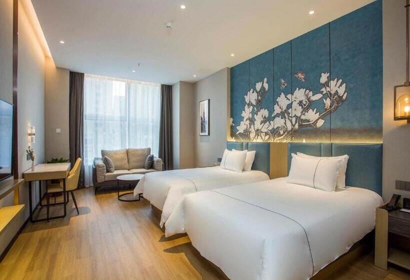 Люкс, Magnotel Business Hotel Zhenjiang South Station Greenland Square