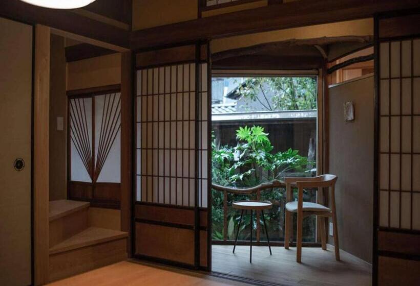Номер Стандарт, Nipponia Hotel 伊賀上野 城下町
