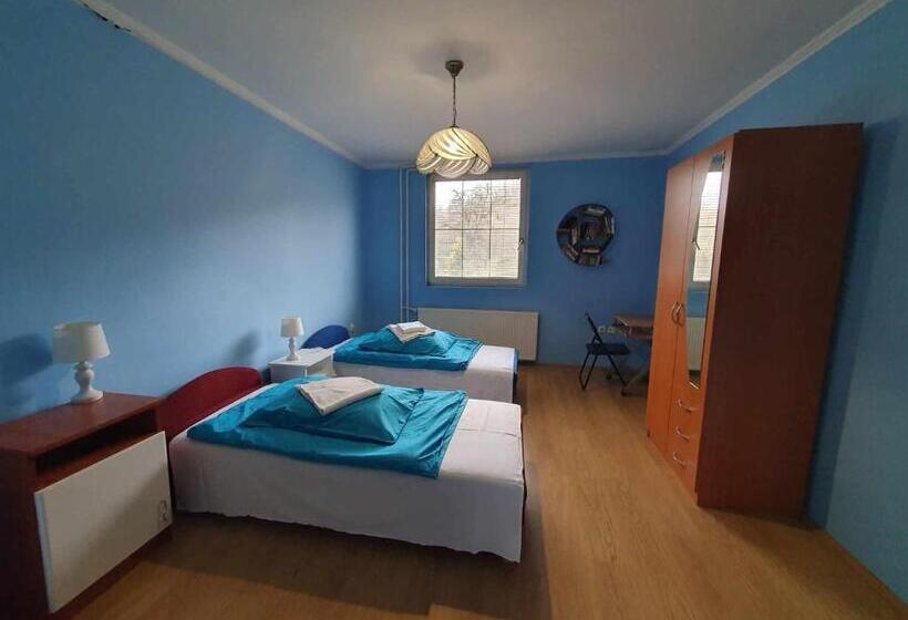 Апартаменты 1 Спальня с Террасой, Egervári Béres Vendégház  Középső Apartman
