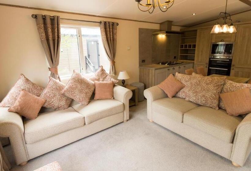 Дом 3 Спальни, Hunters Quay Holiday Village