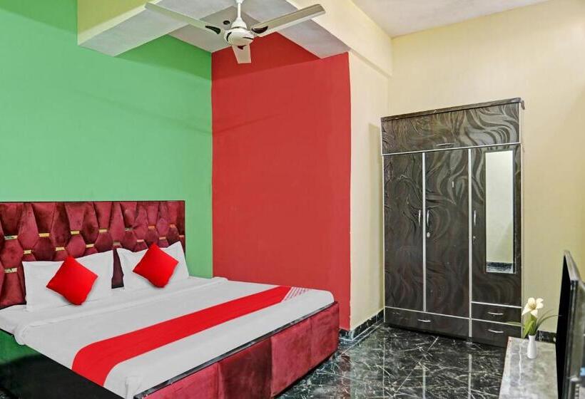 Трехместный Номер Классика, Oyo Flagship Dream Stay