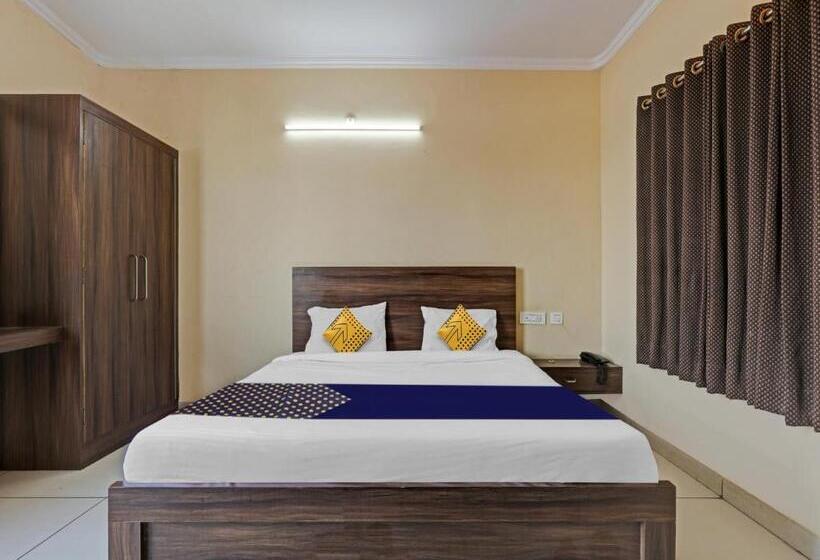 标准间, Spot On 81139 Hotel Pearl Inn