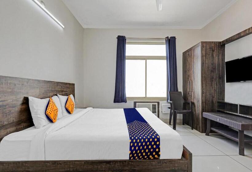 标准间, Spot On 81139 Hotel Pearl Inn