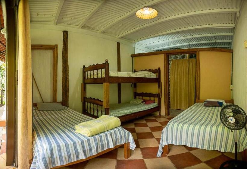 스탠다드 트리플 룸, Casa Méndez B&b