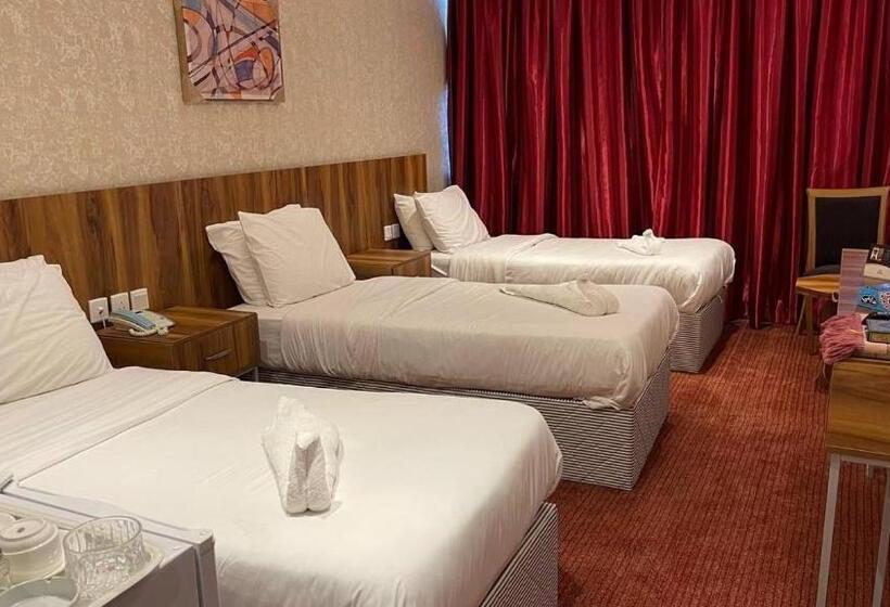 Трехместный Номер Deluxe, Multazam Al Nnaseem