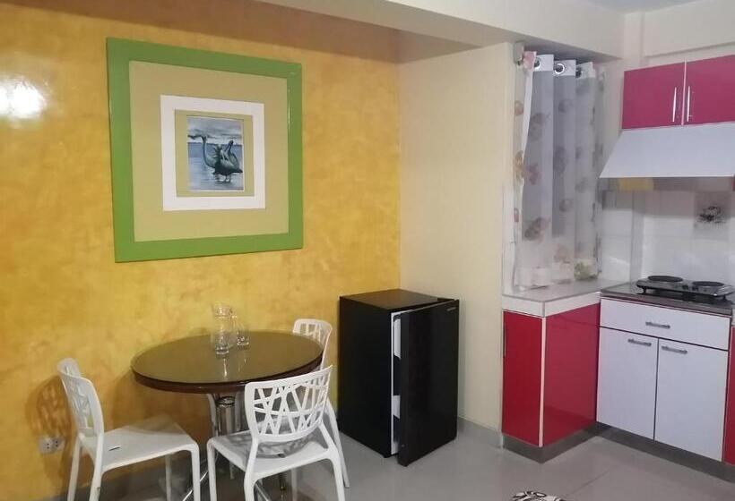 패밀리 스위트, Residencial Los Tres Pinos