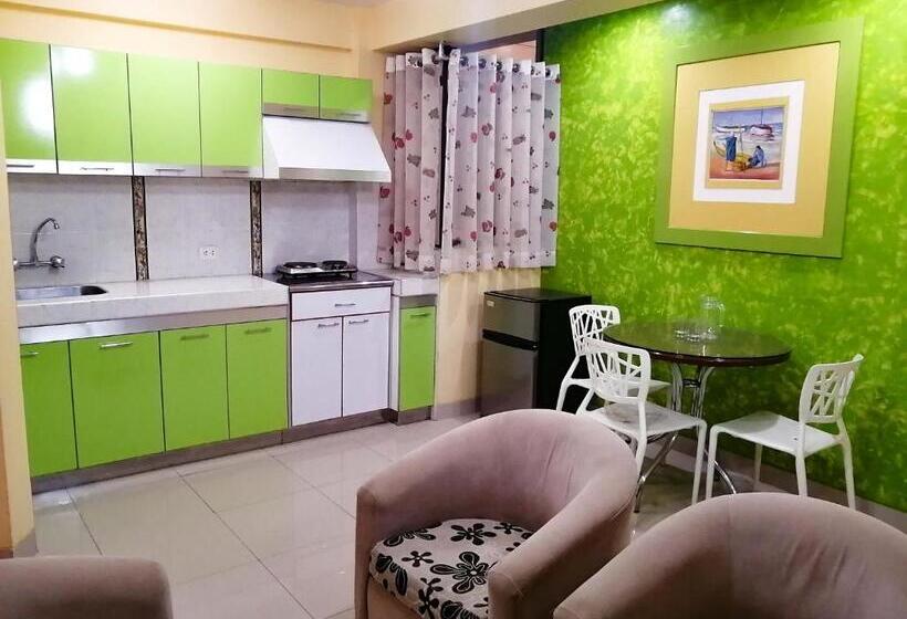 패밀리 스위트, Residencial Los Tres Pinos