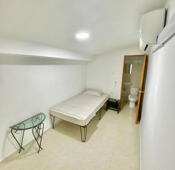 اتاق استاندارد یک نفره, La Casona 42