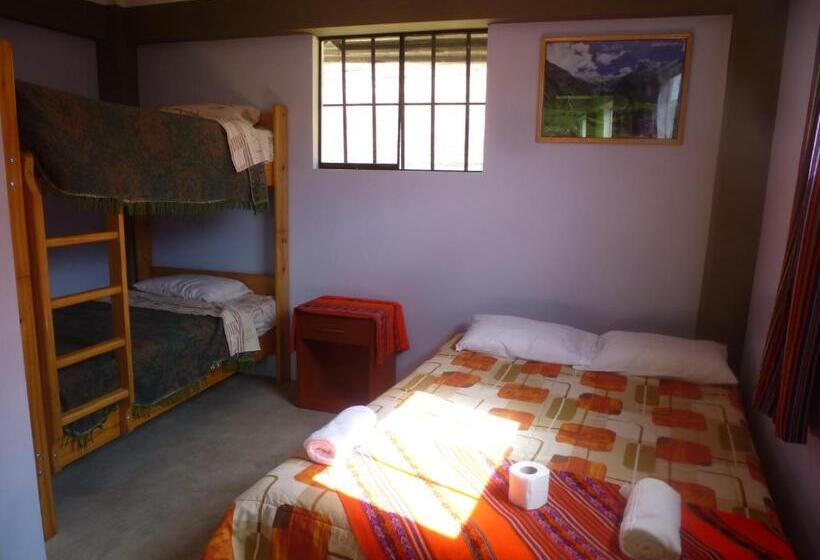 חדר סטנדרט לשלושה, Humberto Guest House