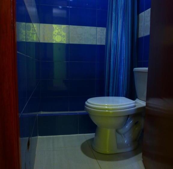 חדר סטנדרט לשלושה, Humberto Guest House