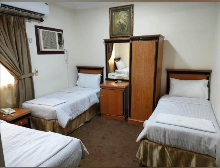 Economy Triple Room, Rawdat Alkhalil