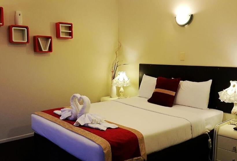 디럭스 스위트, Aurora City Suites Motel