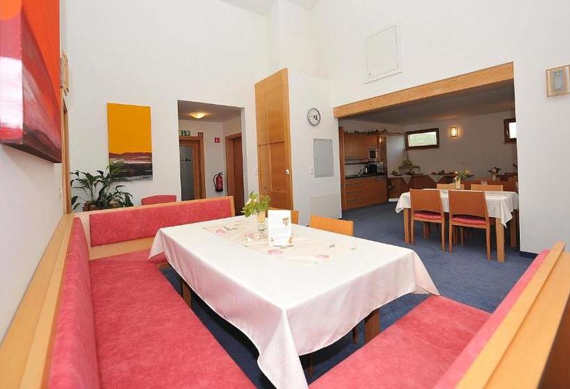 Номер Стандарт Трехместный, Wellness Pension Waldhof