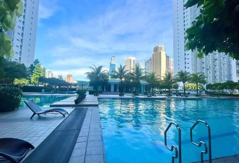 استودیوی استاندارد, Condo In Bel Air, Makati