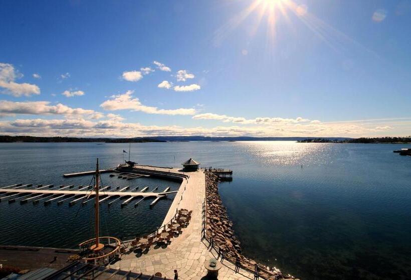 Полулюкс Вид на Море, Holmen Fjordhotell