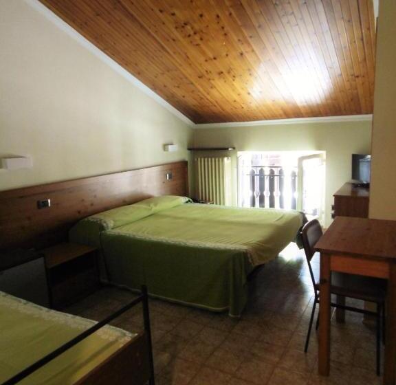 스탠다드 트리플 룸, Albergo Delle Alpi