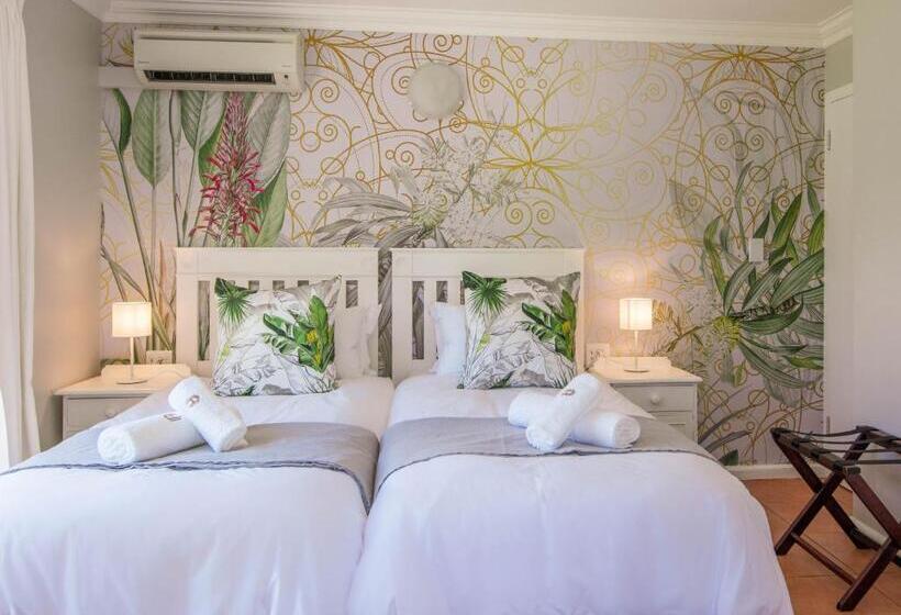 Номер Deluxe, Rozenburg Guest House