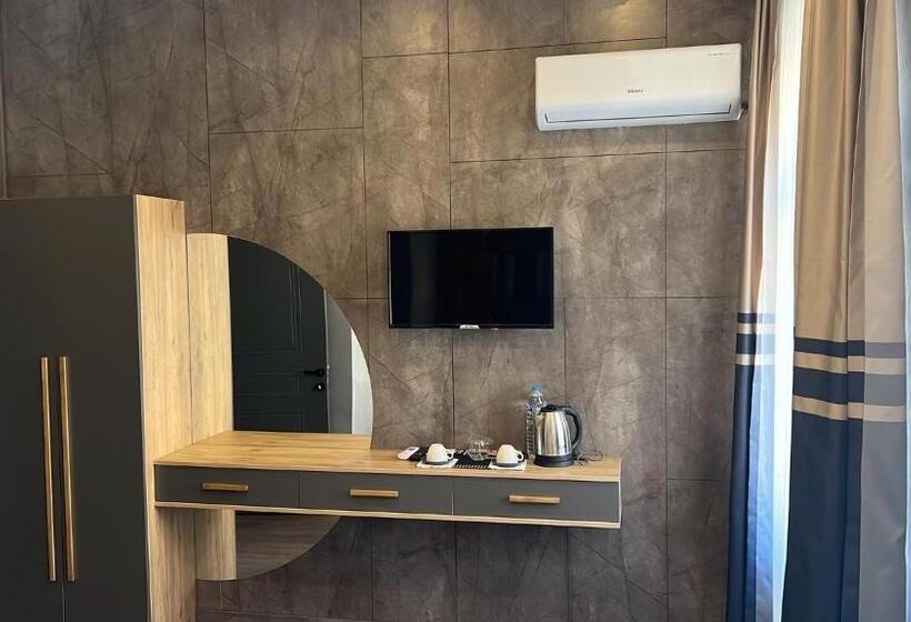 Номер Deluxe, Sosyete Butik Otel