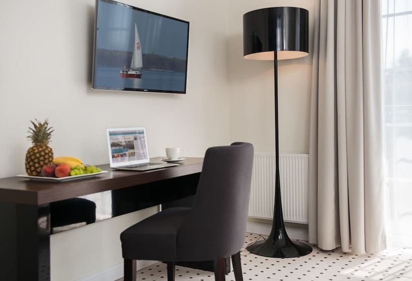 Номер Deluxe Вид на Озеро, Boutique Apartmenty M&m