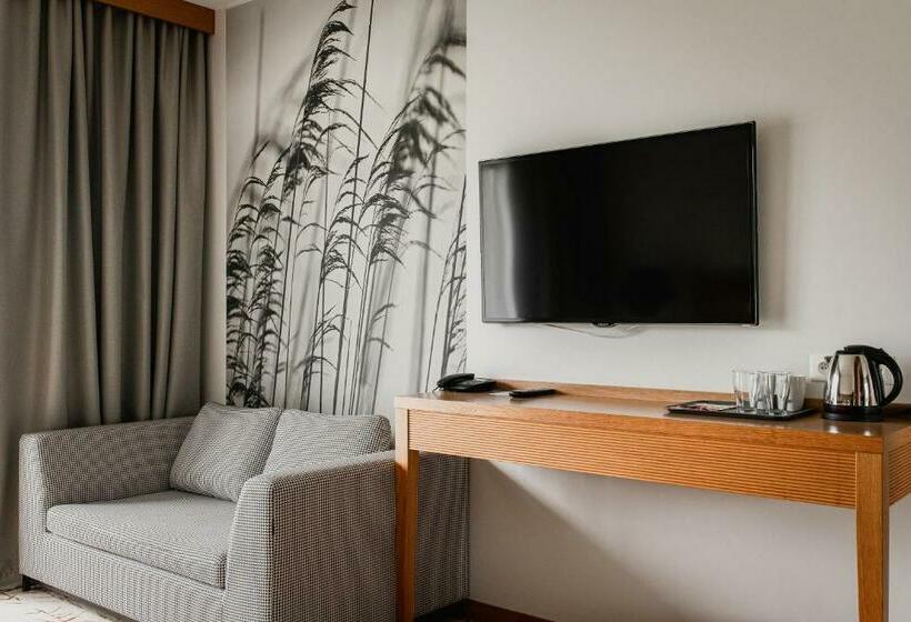 Номер Премиум Вид на Озеро, Marina Club
