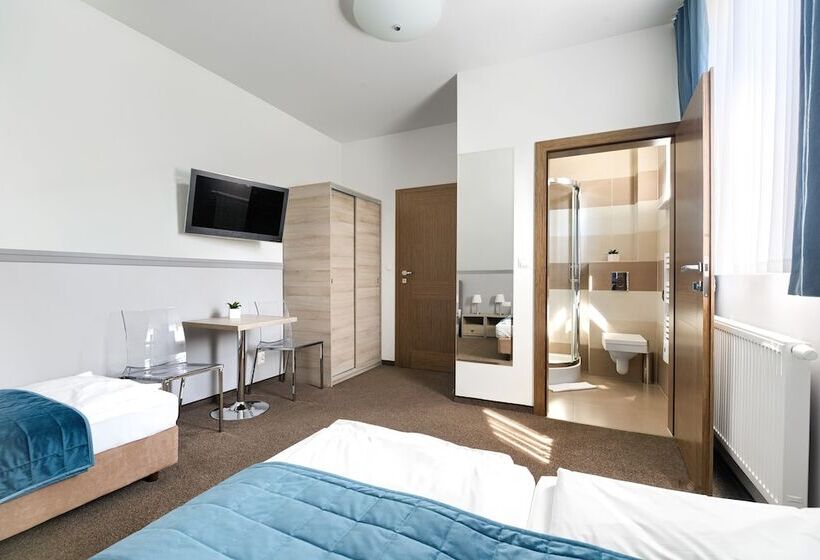 Номер Стандарт, Villa Madre Golf & Family