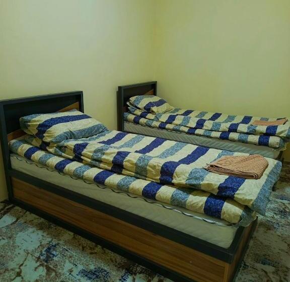 اتاق استاندارد, Adora Hostel Paid Airport Pick Up And Drop Off Guide Services!
