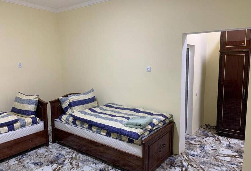 اتاق استاندارد سه نفره, Adora Hostel Paid Airport Pick Up And Drop Off Guide Services!