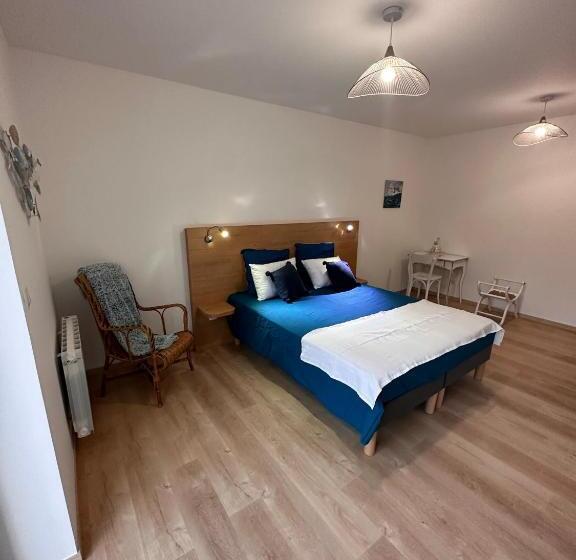 Номер Стандарт с Террасой, Chambres D Hôtes Les Vernayes