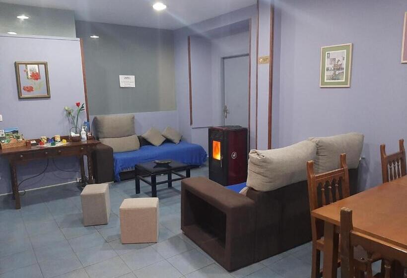 Номер Стандарт, Albergue Berce Do Camiño