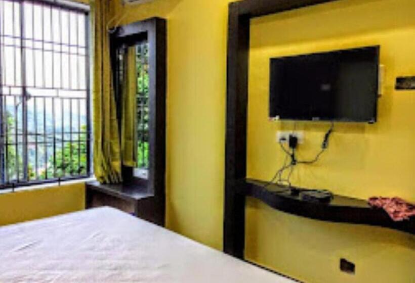 디럭스 룸, Bhargav Residency , Guwahati