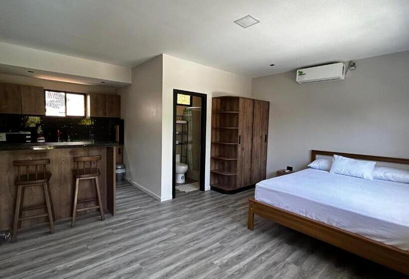 풀장 전망 스위트, Ocean Drive Lodge