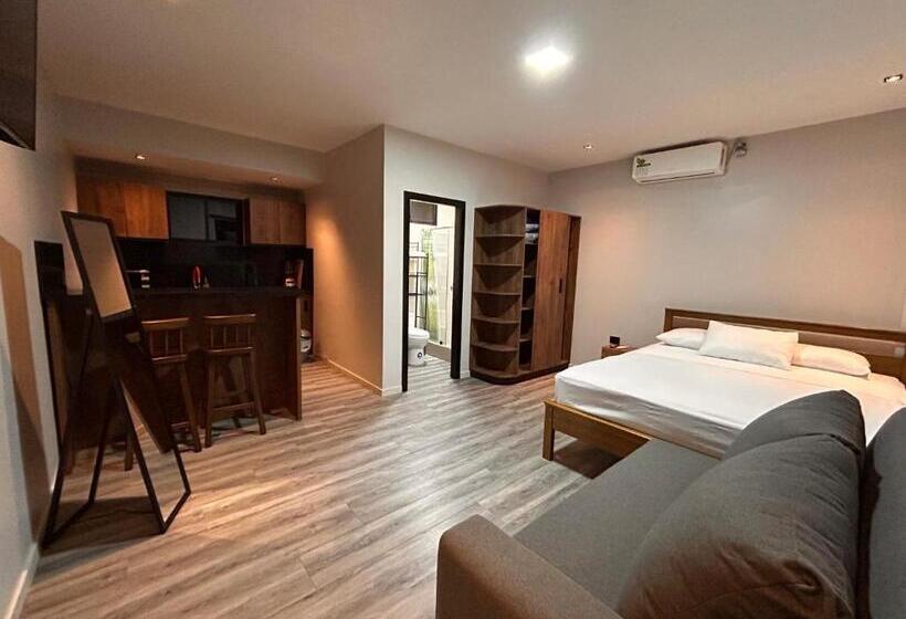 풀장 전망 스위트, Ocean Drive Lodge