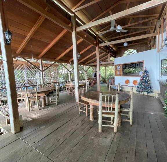 اتاق استاندارد چهارنفره با چشم‌انداز باغ, Ecológico Cabañas Del Lago