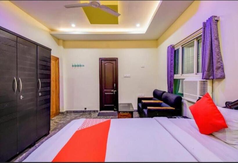 디럭스 룸, Moon Light Premium Bhubaneswar