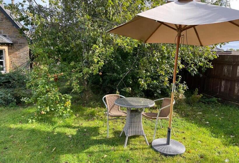 Номер Стандарт, Braemorriston Lodge