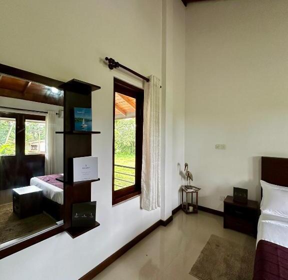 Номер Deluxe с Балконом, Weligama House