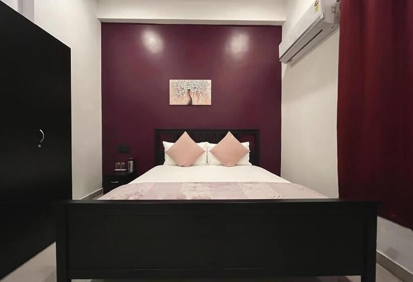 Номер Deluxe Кровать Кинг, Kiana Stays