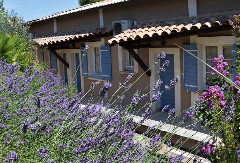 Номер Стандарт, Domaine Les Gendalis