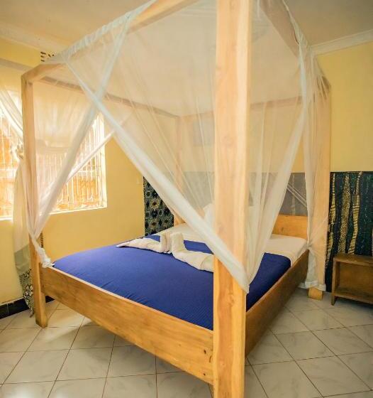 اتاق لوکس, Kilimanjaro Vines Retreat Hotel Mdawi