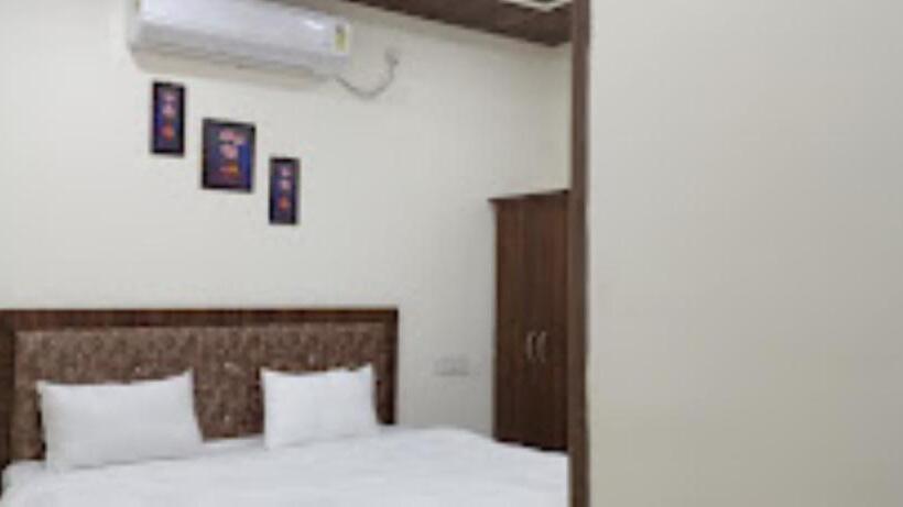 デラックスルーム, Royal Sagar , Sagar