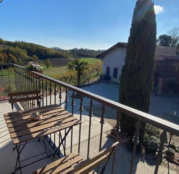 Номер Стандарт с Балконом, Tenuta Agricola La Cava  Cantina E Agriturismo